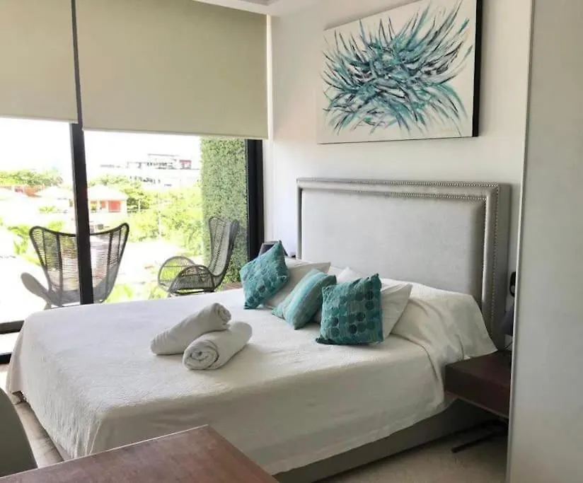 One Paralia By Andiani Playa del Carmen 0*,
