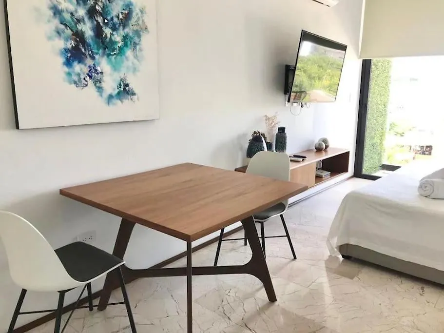 One Paralia By Andiani Playa del Carmen