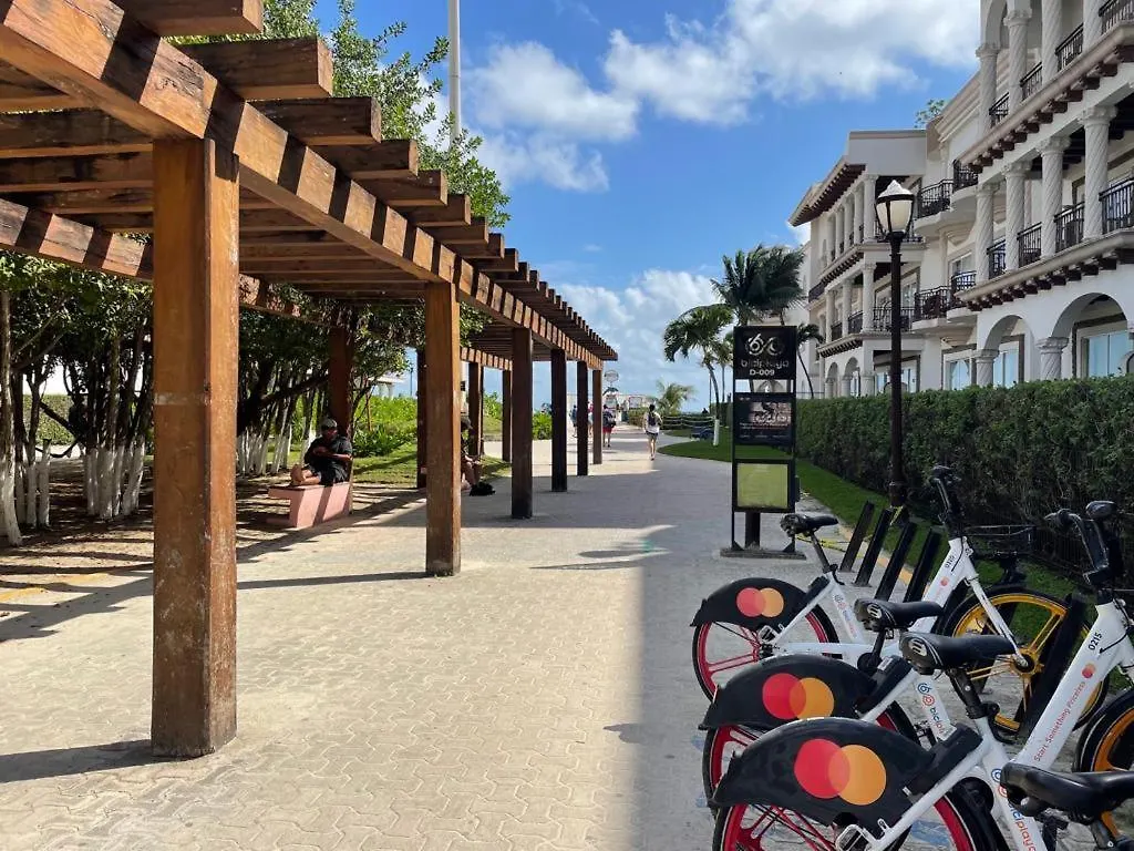 Apartment One Paralia By Andiani Playa del Carmen